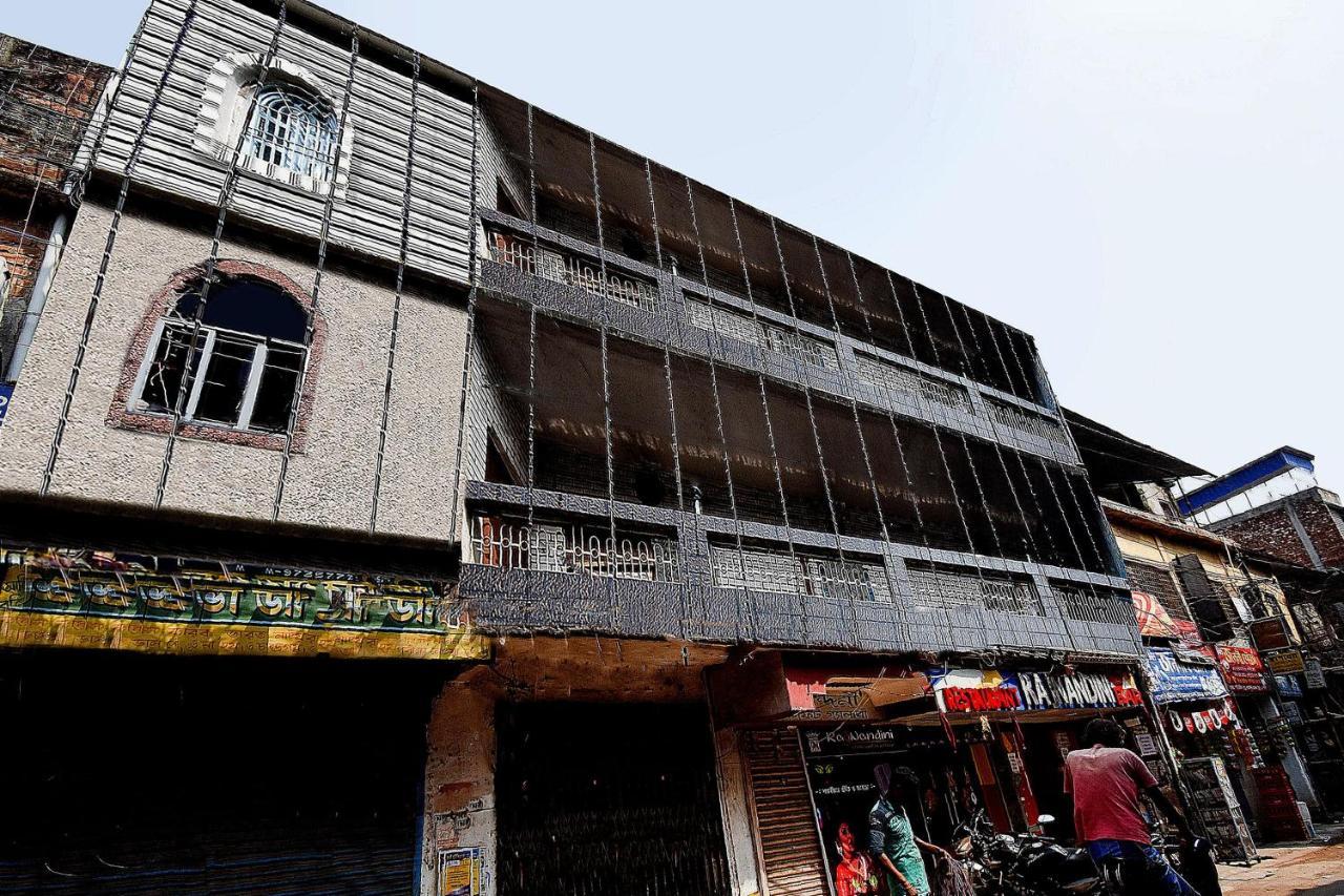 Oyo 64260 Hotel Rajnandini Hābra Exterior foto